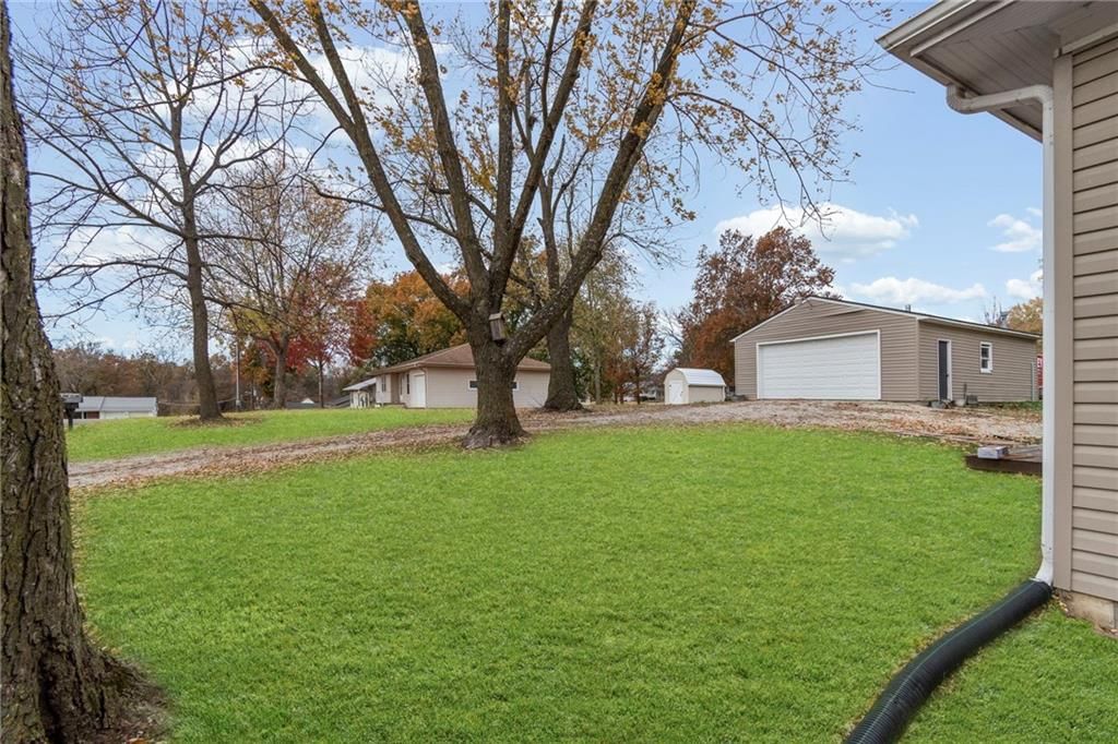 401 E Ely Street — photo 23