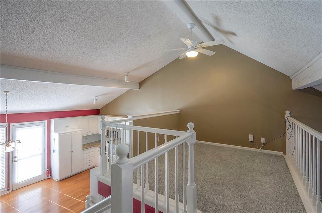 8517 W 109th Terrace — photo 25