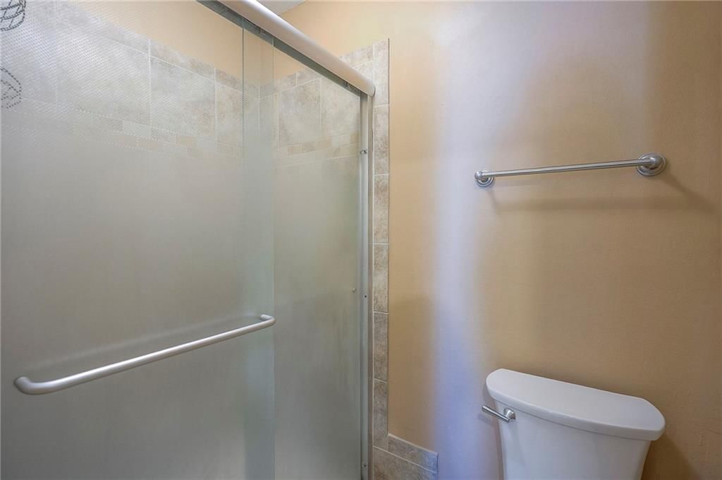 8517 W 109th Terrace — photo 30