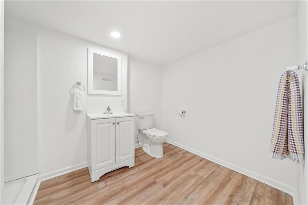 909 W 85TH Street — photo 26