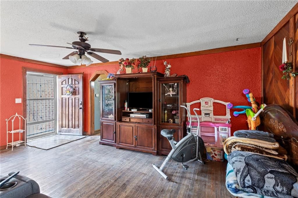6502 Leavenworth Road — photo 4