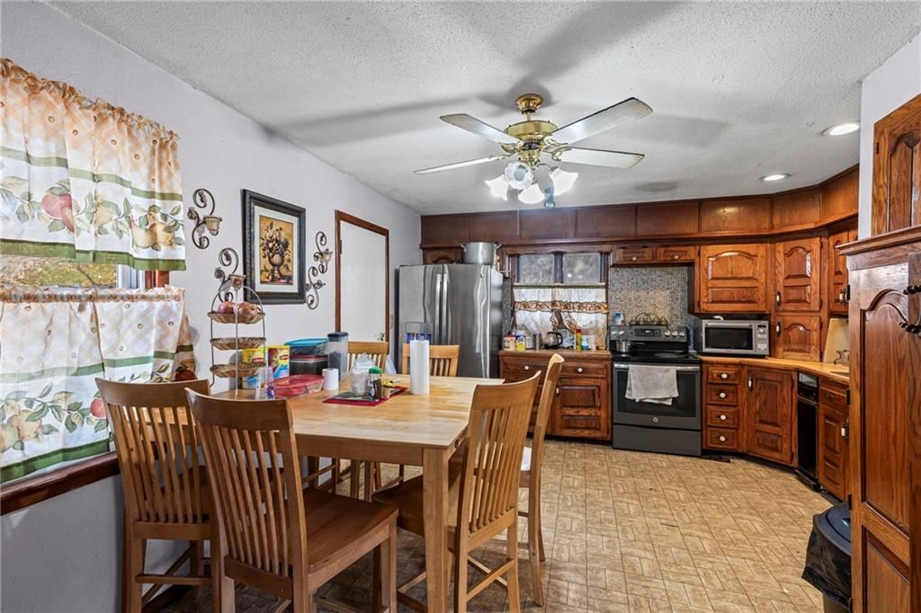 6502 Leavenworth Road — photo 8