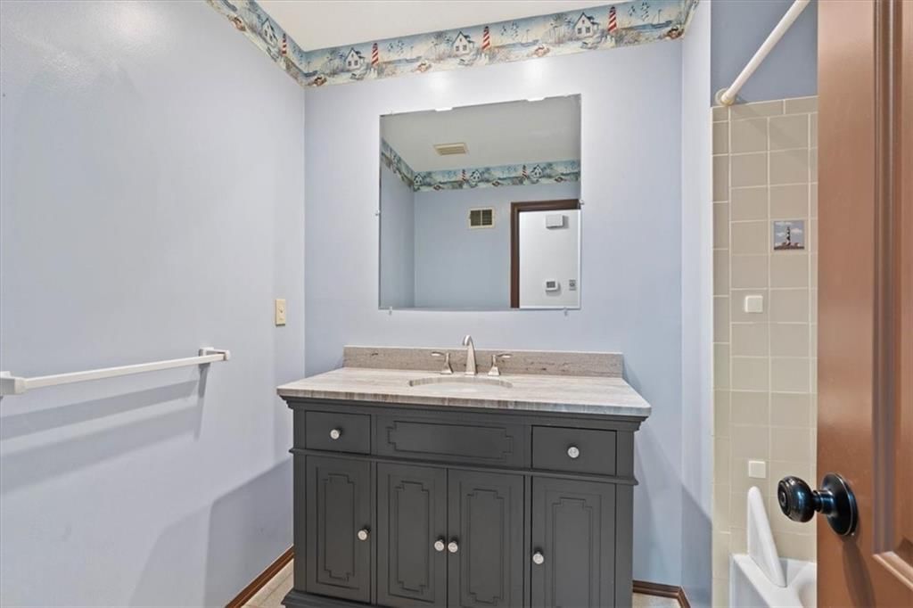 1203 N Cooper Street — photo 8