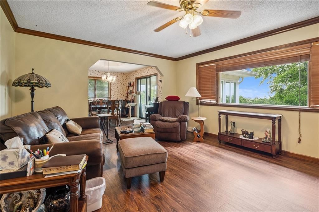 2231 Wilson Avenue — photo 10