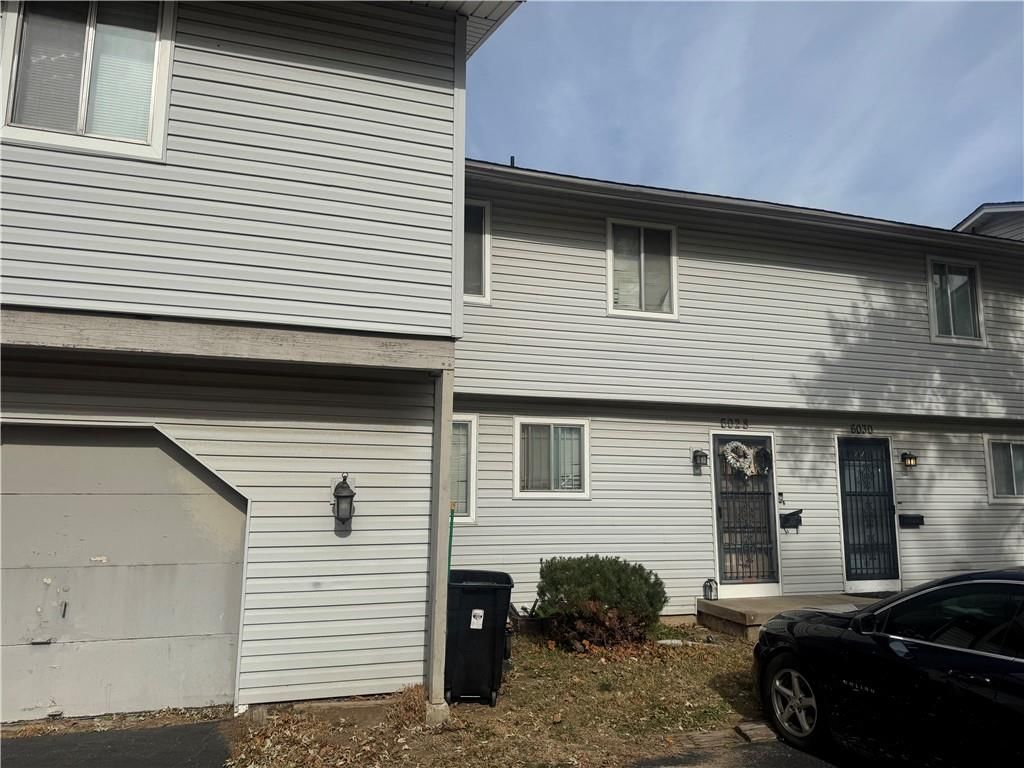 6028 E 127 Street — photo 2