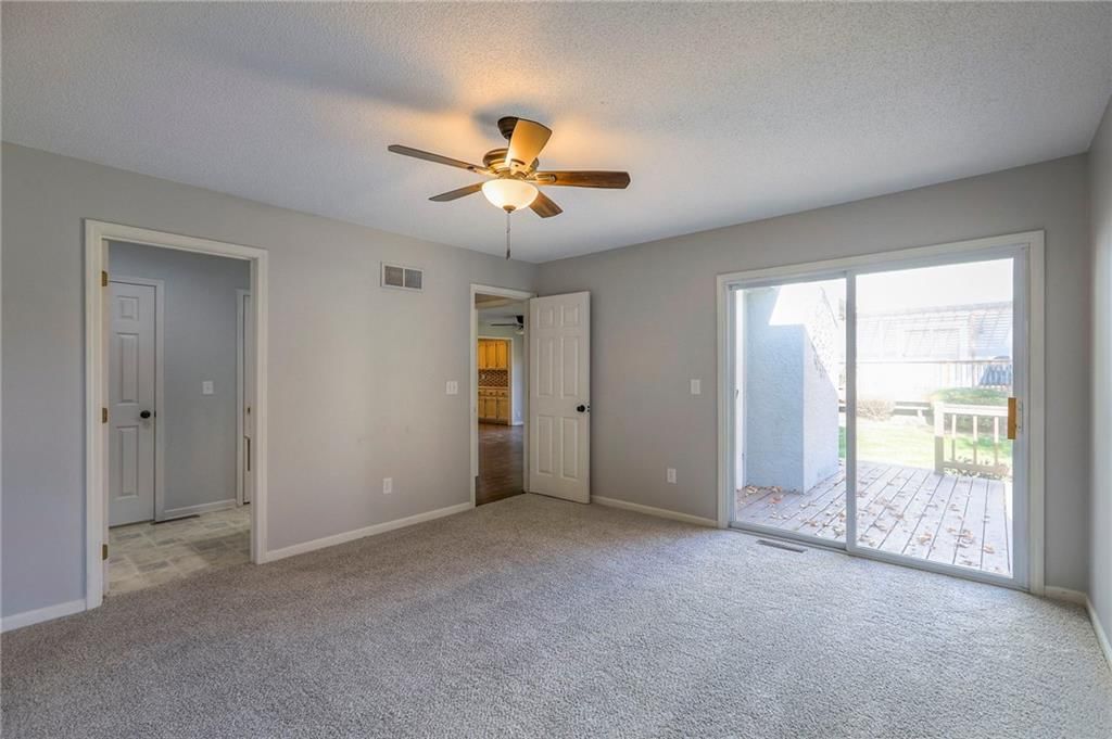 352 SW Raintree Drive — photo 17