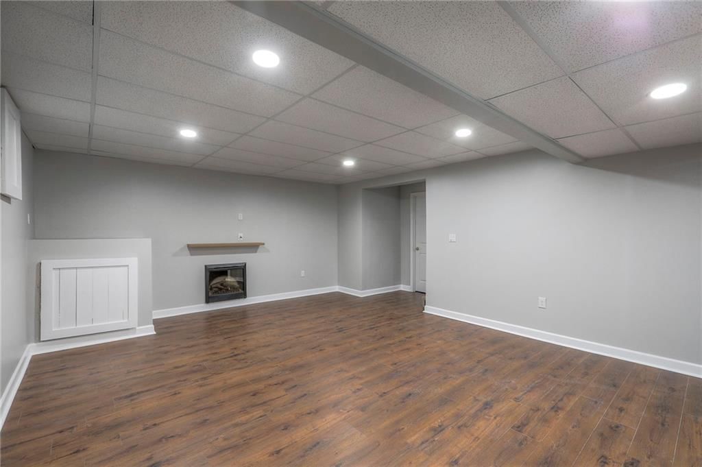 352 SW Raintree Drive — photo 26