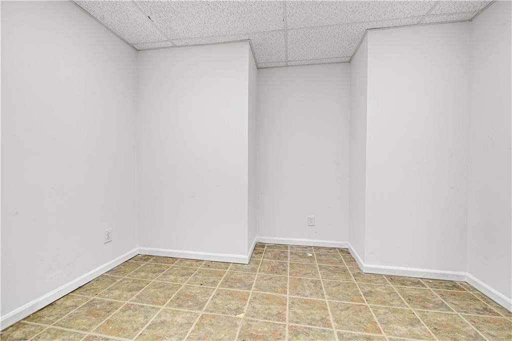 6700 N Charleston Drive — photo 28