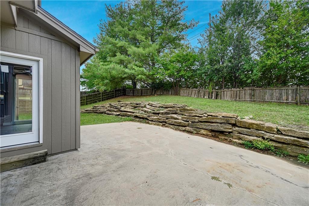 6700 N Charleston Drive — photo 30