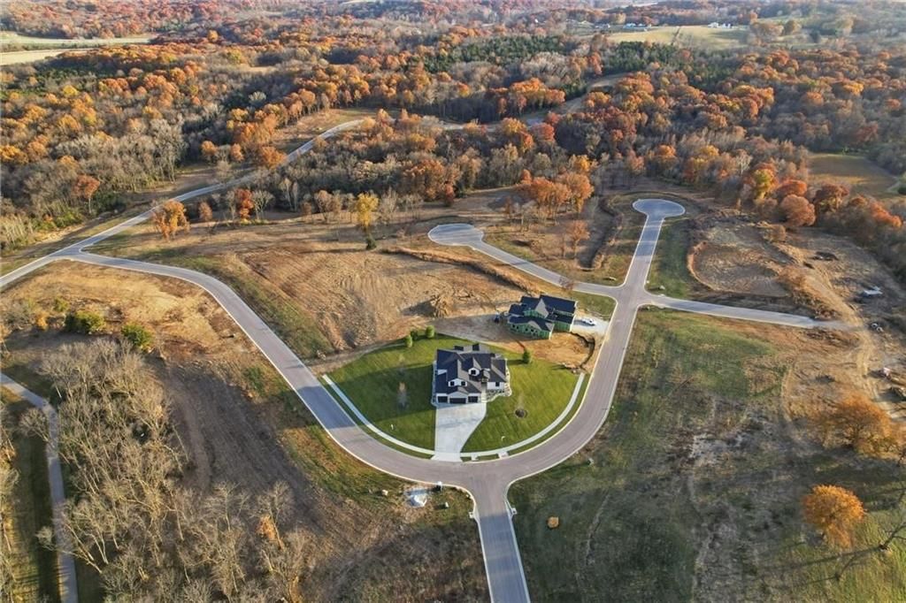 10121 Countryside Drive — photo 4