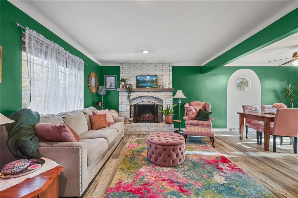 633 SW 36th Terrace — photo 3