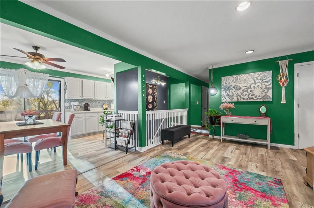 633 SW 36th Terrace — photo 4