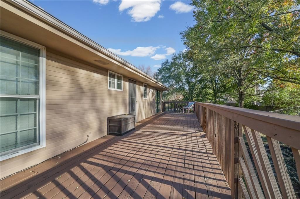 633 SW 36th Terrace — photo 21