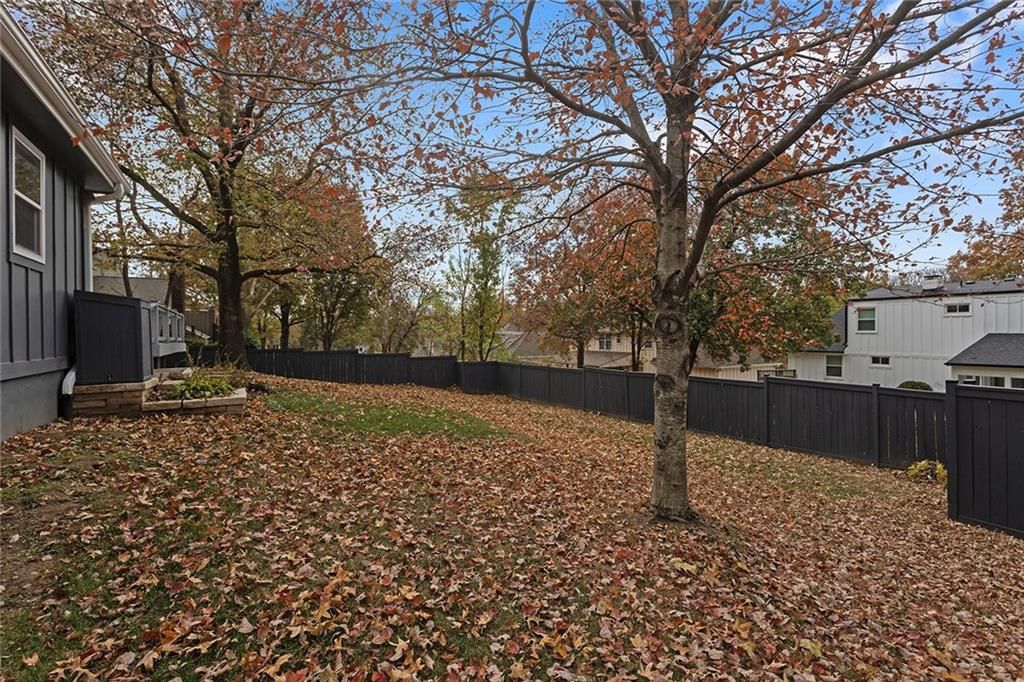 10308 WESTGATE Street — photo 6