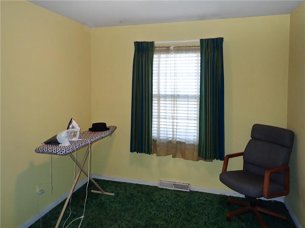 1137 E 76th Terrace — photo 14