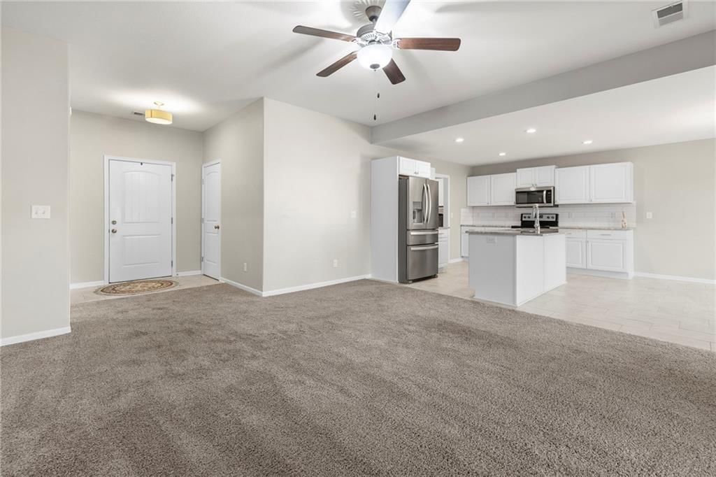 103 N Sivley Street — photo 9