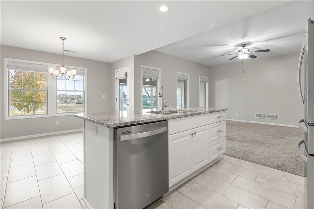 103 N Sivley Street — photo 12