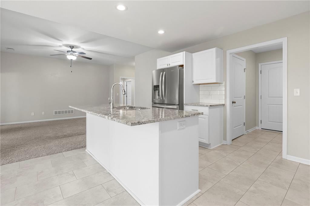 103 N Sivley Street — photo 14