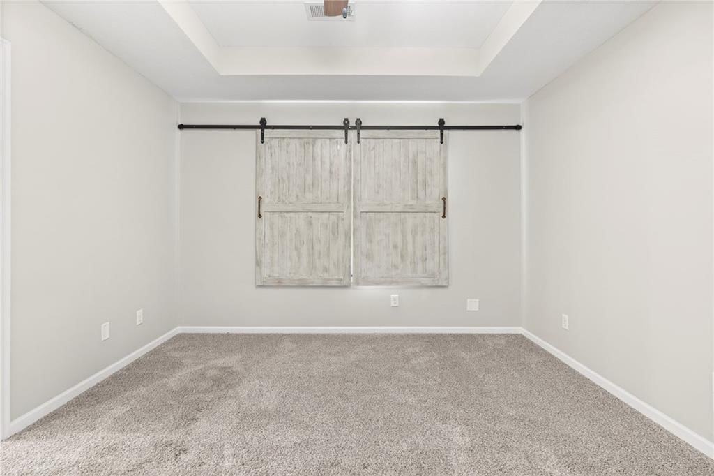 103 N Sivley Street — photo 22