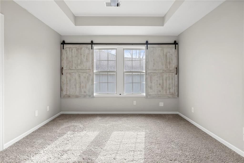 103 N Sivley Street — photo 23