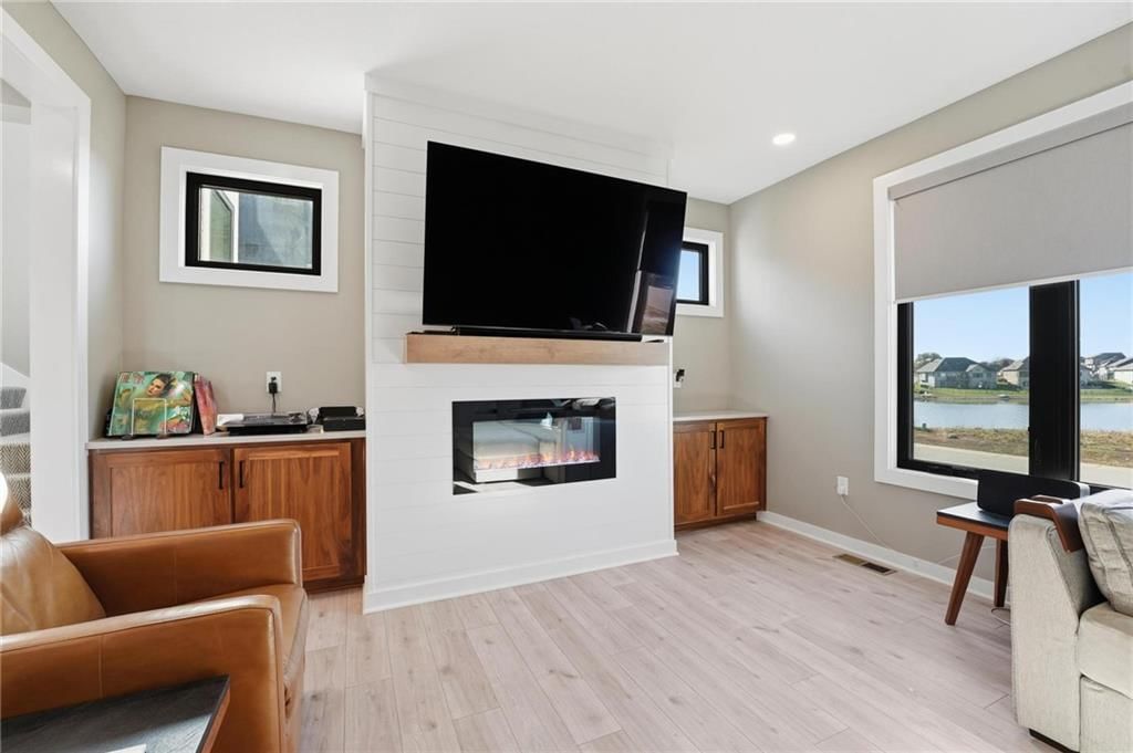 1303 Larson Avenue — photo 18