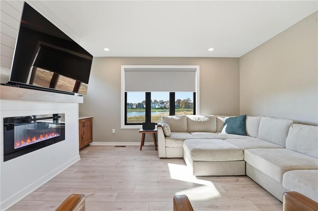 1303 Larson Avenue — photo 19