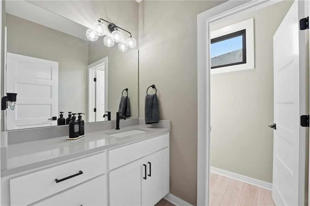 1303 Larson Avenue — photo 30