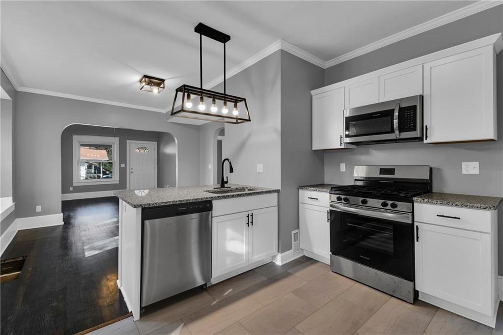 2059 N 27th Street — photo 14