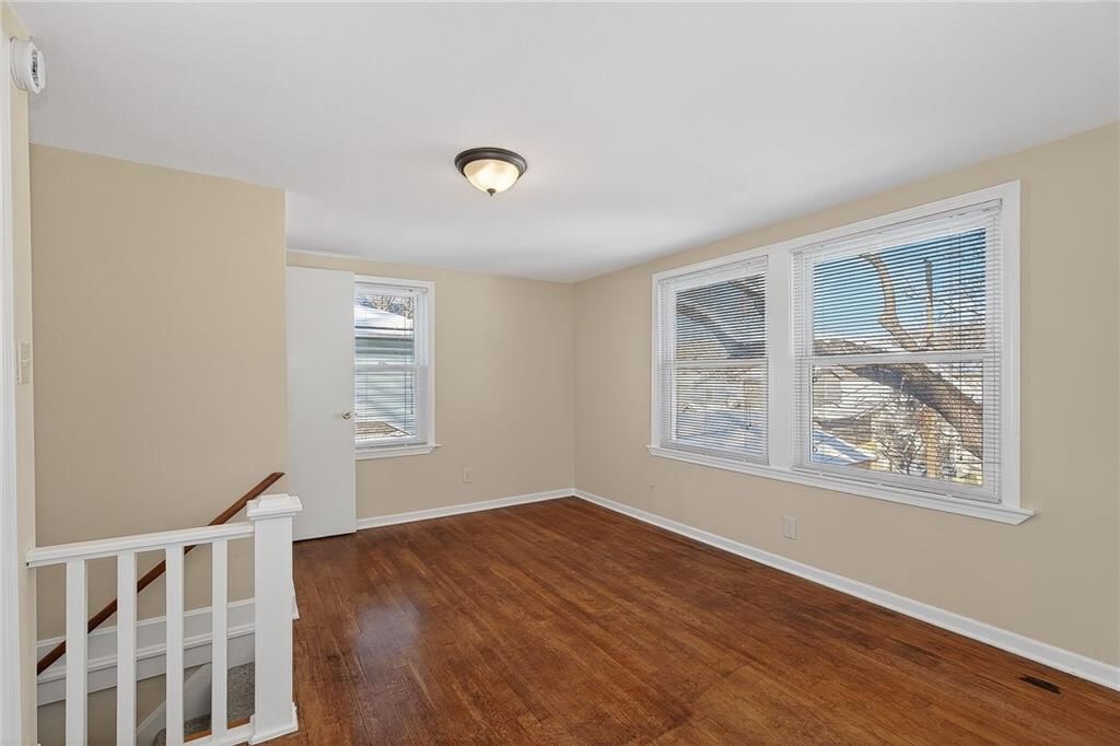 38 W 74th Terrace — photo 27