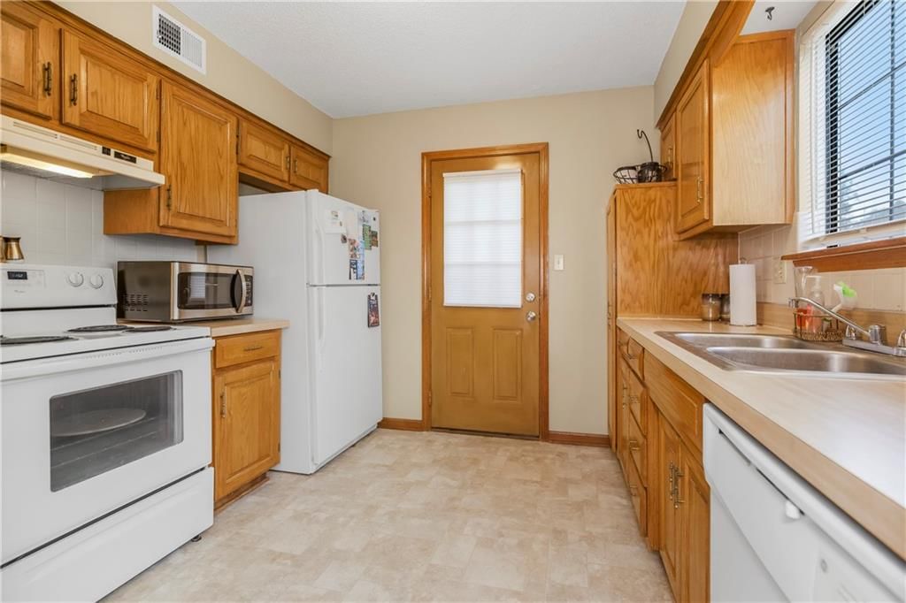 205-207 NW Monroe Street — photo 14