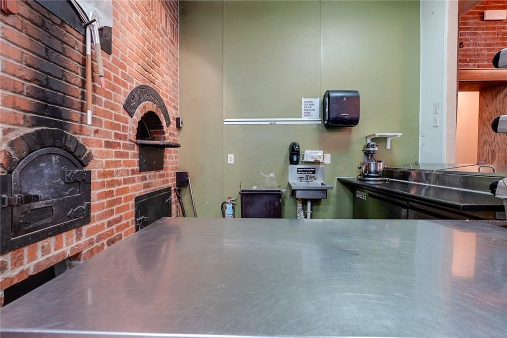 312 S Hudson Street — photo 12