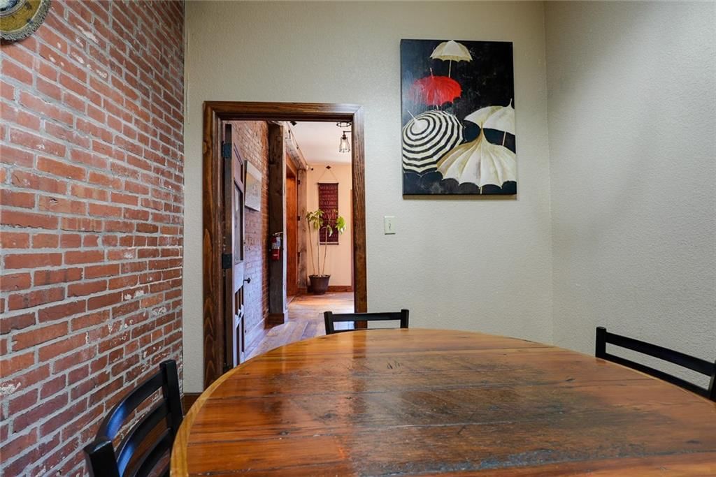 312 S Hudson Street — photo 21