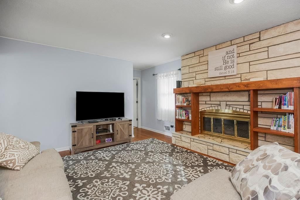 1303 NE 77th Street — photo 13