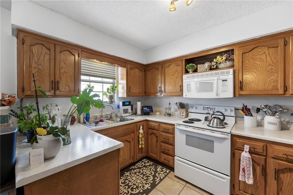 5411 NW 84th Court — photo 11