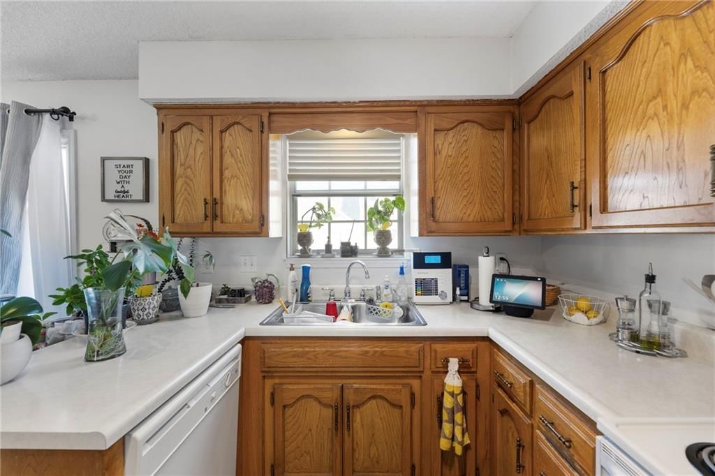 5411 NW 84th Court — photo 12