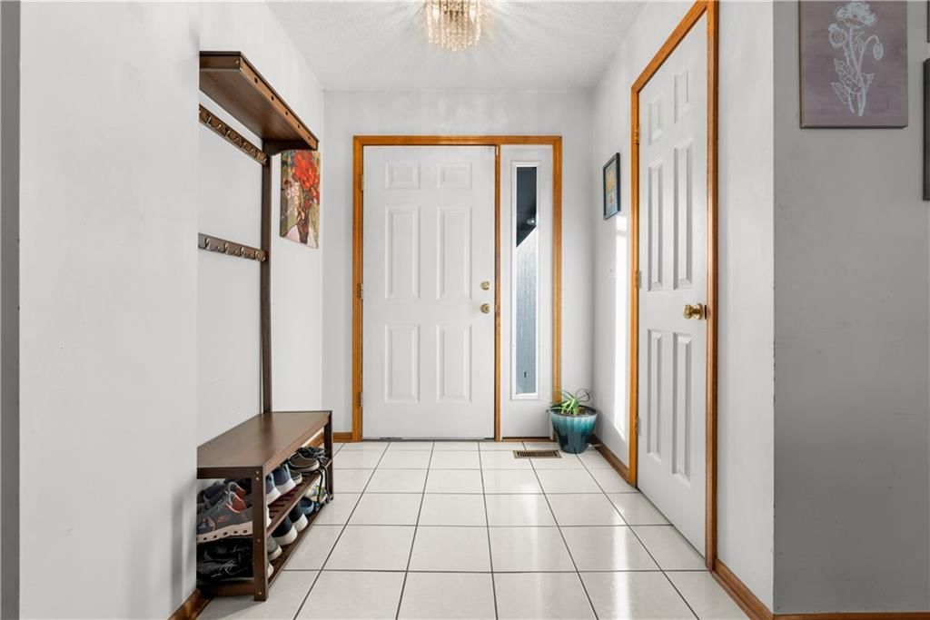 4620 SW 10TH Street — photo 3