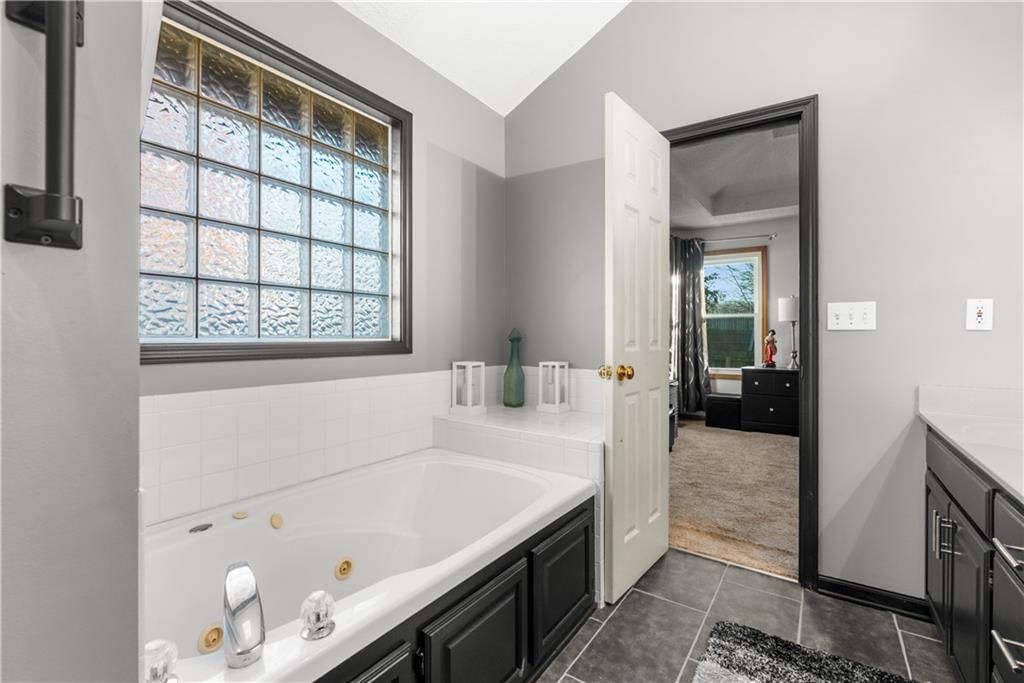 4620 SW 10TH Street — photo 17