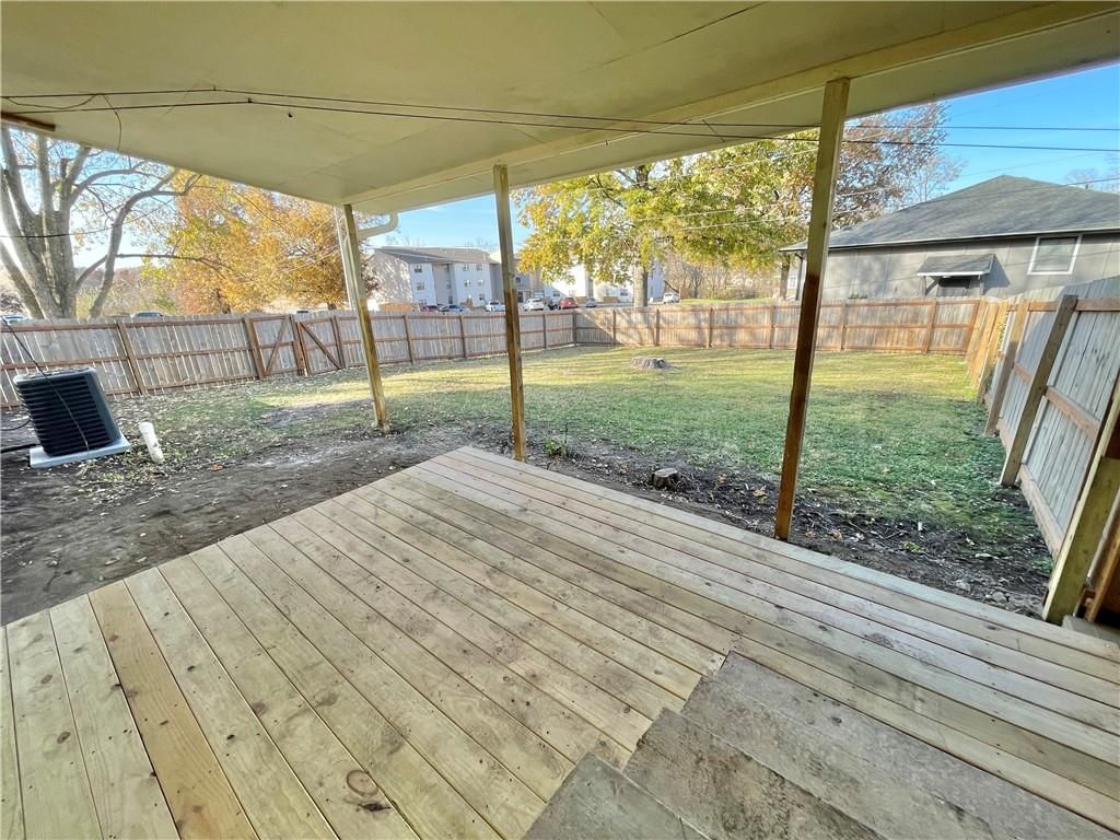 2204 Ridgewood Road — photo 16