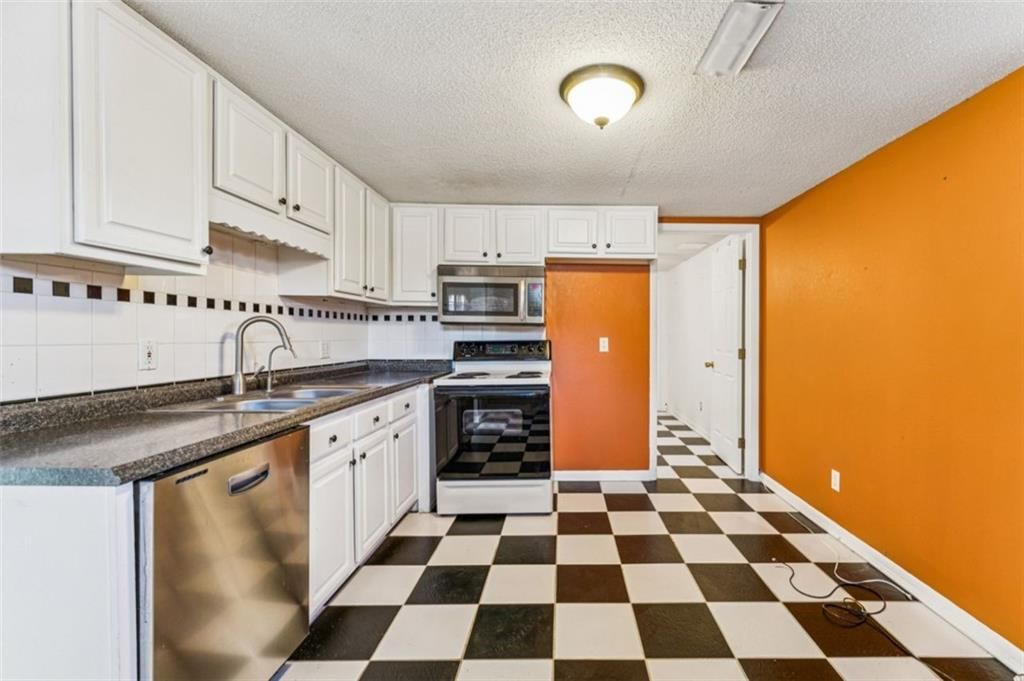 1303 NE 70th Terrace — photo 45