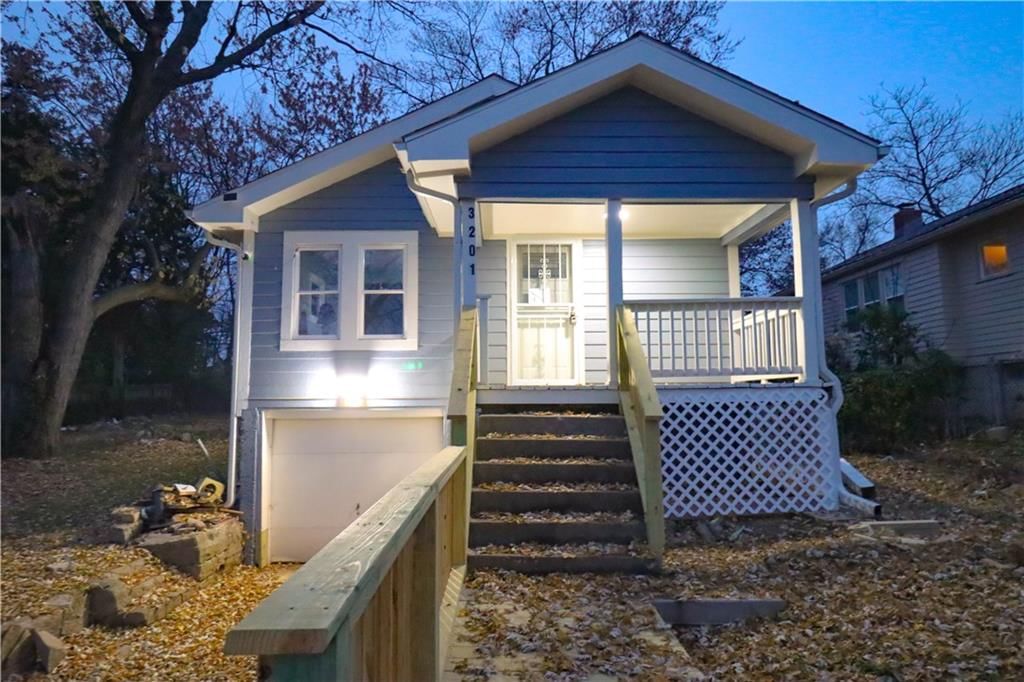 3201 Rowland Avenue — photo 2