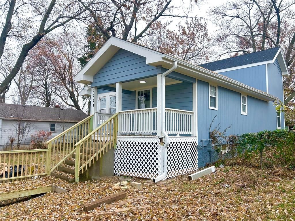 3201 Rowland Avenue — photo 3