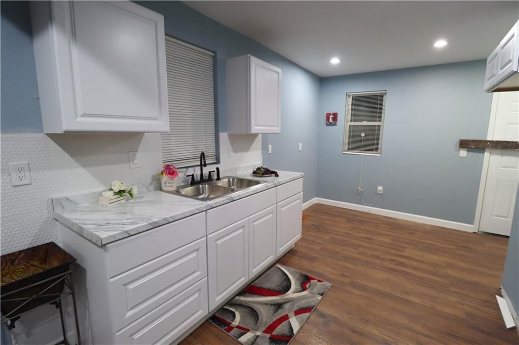 3201 Rowland Avenue — photo 12
