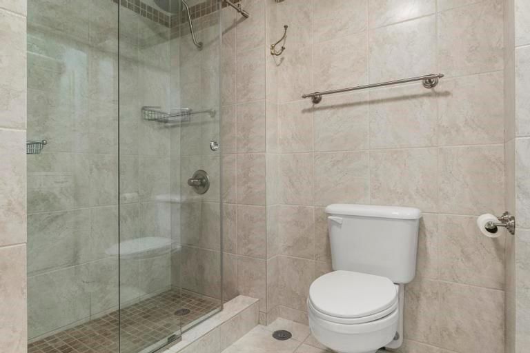 121 W 48th Street — photo 21