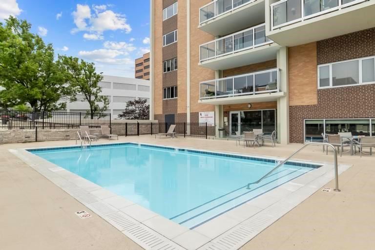 121 W 48th Street — photo 31