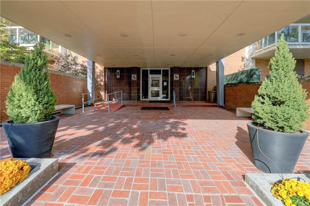 121 W 48th Street — photo 39