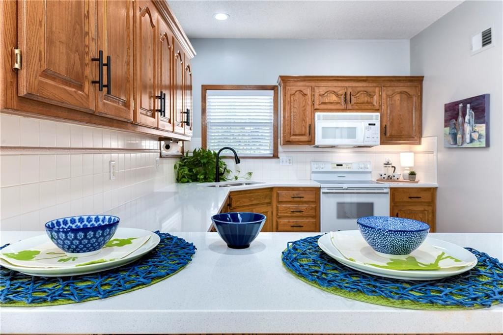1511 Fox Run Lane — photo 11
