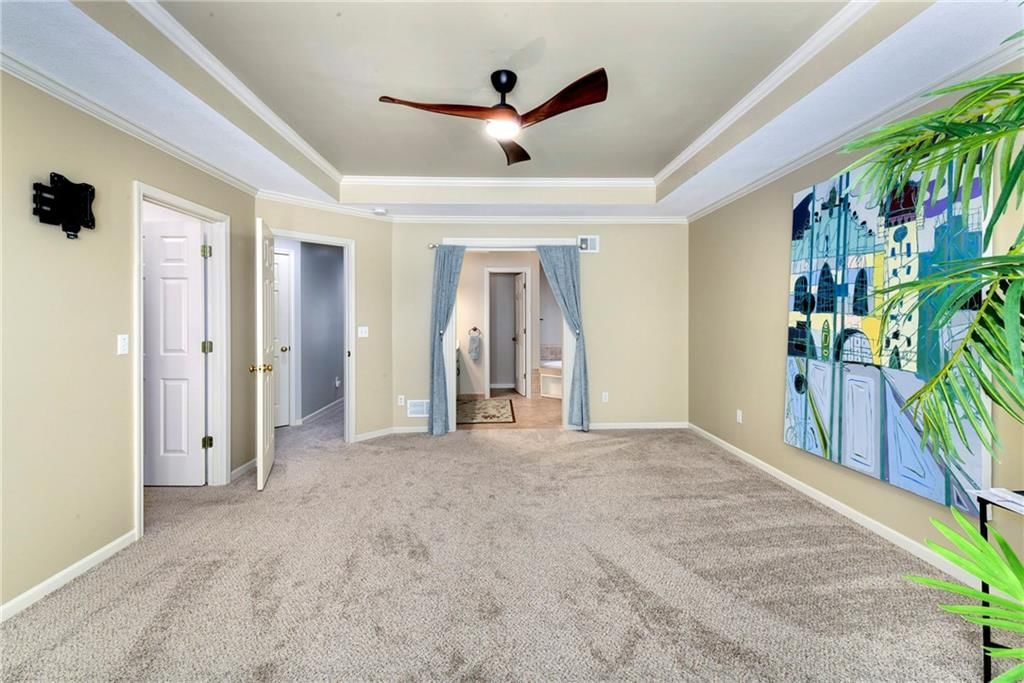 1511 Fox Run Lane — photo 33
