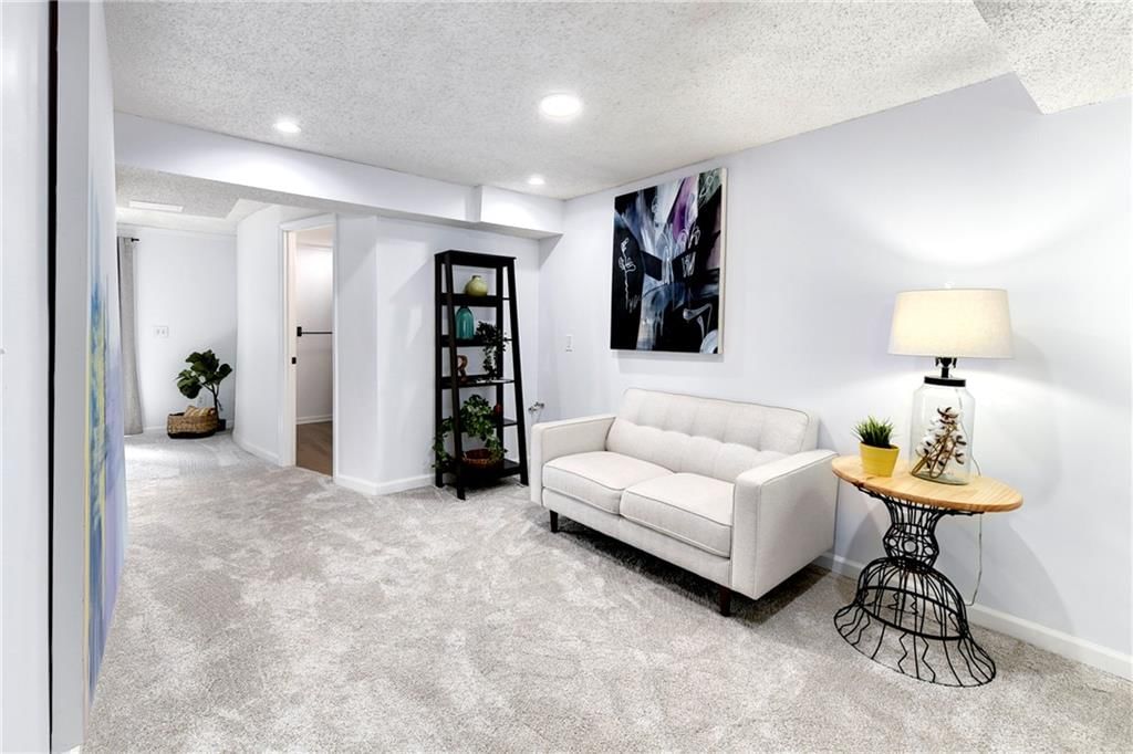 1511 Fox Run Lane — photo 37