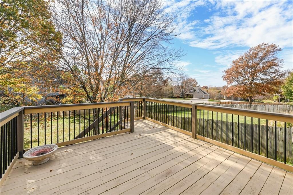 1511 Fox Run Lane — photo 43