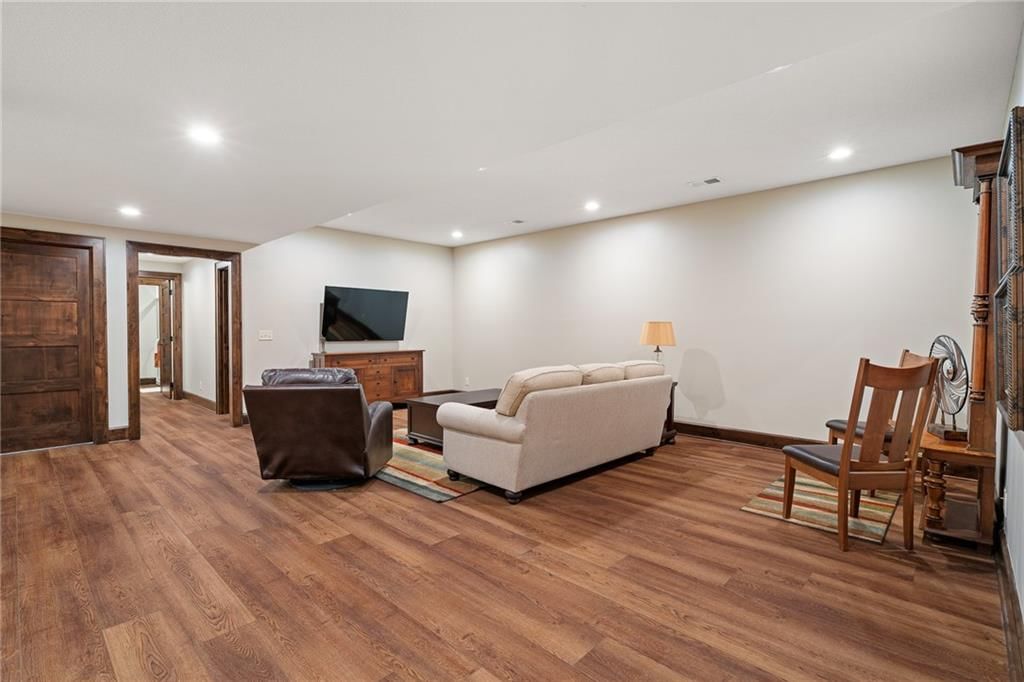 410 S 122nd Street — photo 37